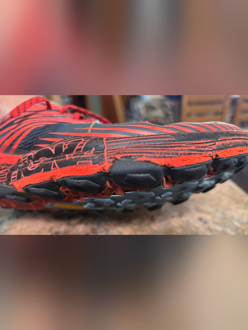 Hoka One One Speedgoat 4 trail running shoes Men's Size 10.5 - Picture 11 of 16